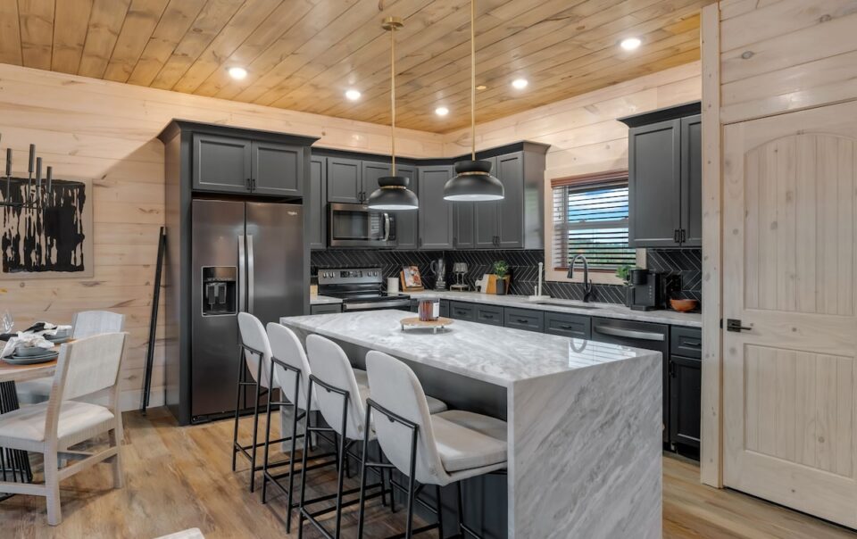 Halara Hosting | Smoky Mountain & Ozark vacation rentals